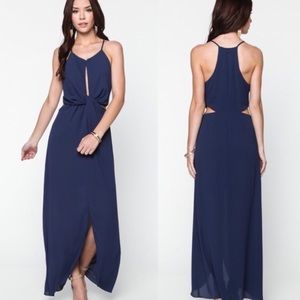 Everly Cut-Out Front Knot Maxi Dress - Size Small
